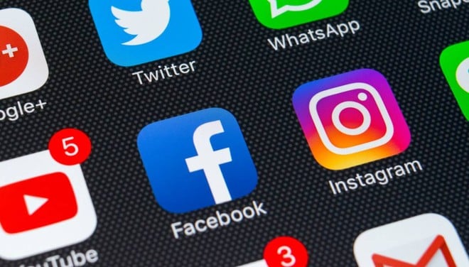 Meta annuncia massicce restrizioni agli adolescenti su Facebook e Instagram