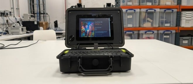 Mania di Cyberdeck? Ecco il tutorial passo-passo ufficiale di Raspberry Pi