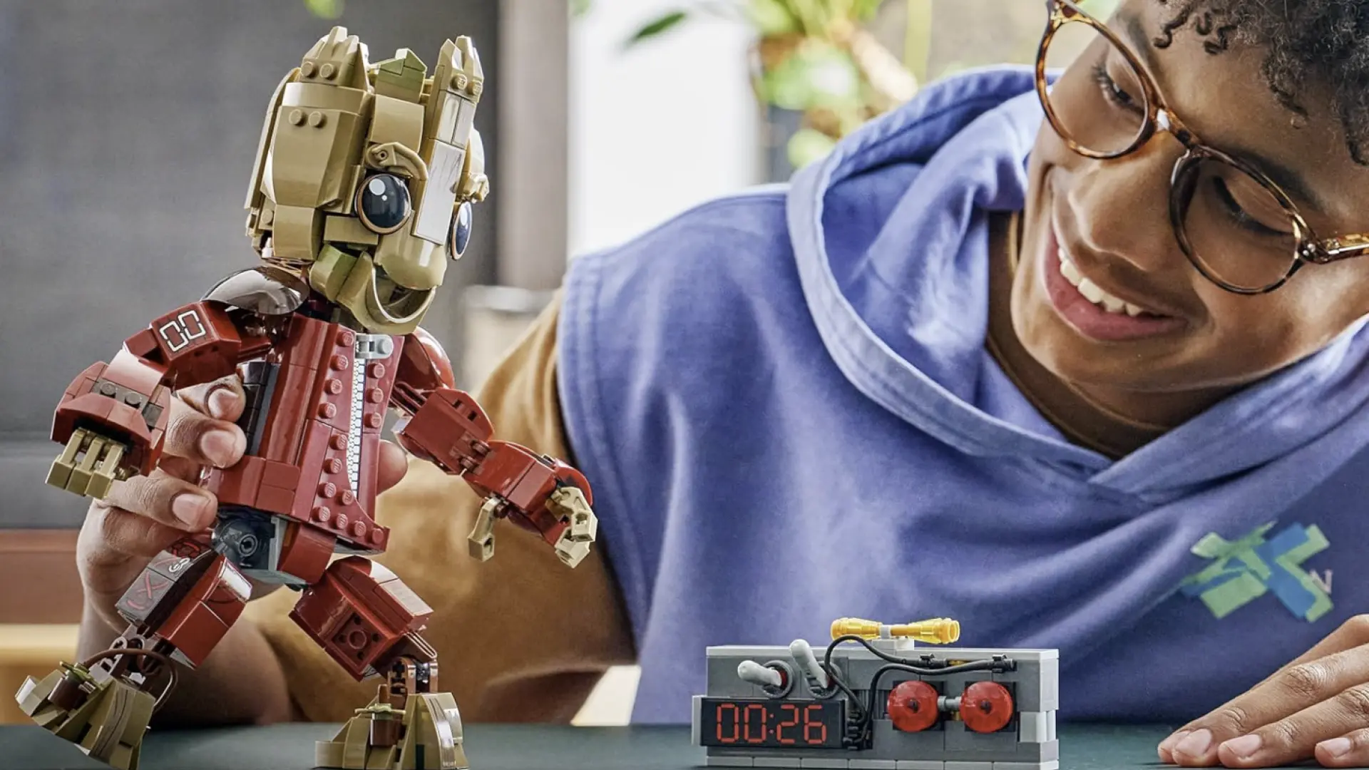 Un trozo del universo Marvel con LEGO: Groot de Guardianes de la Galaxia directo a tu estantería