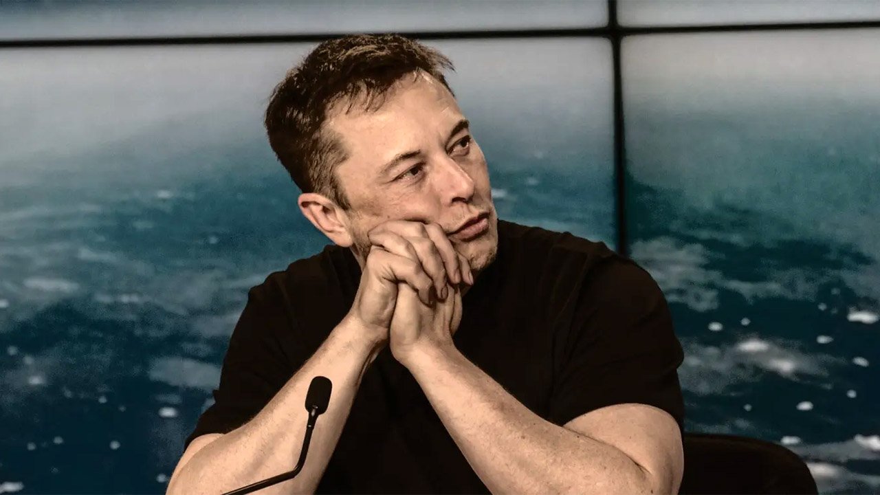 Vogliono costruire un monumento per Elon Musk vicino a Starbase, ma non gli piacerebbe