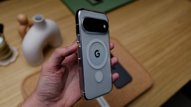 Google Pixel 11, il sistema magnetico Pixelsnap diventa molto più stabile