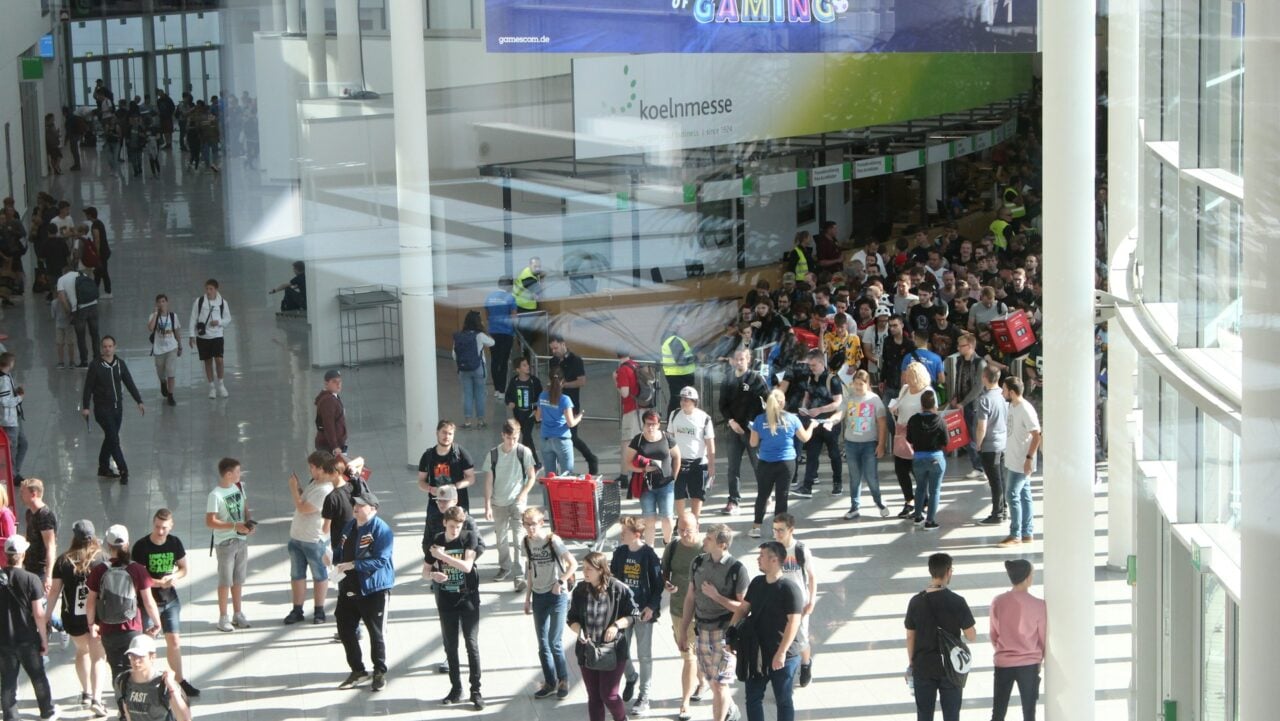 Gamescom 2026 : des braqueurs volent des jeux inédits en pleine nuit sous les yeux des vigiles !