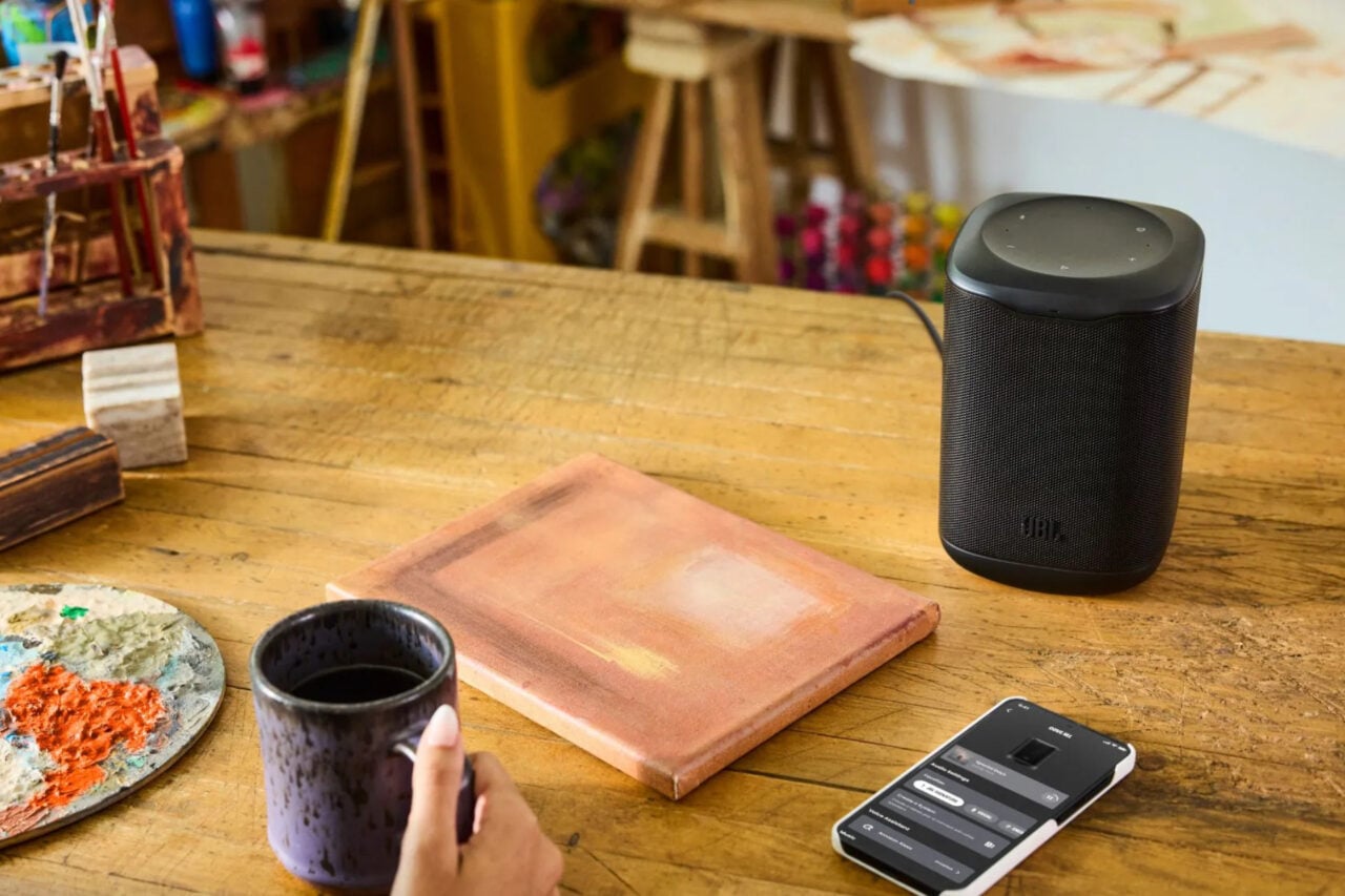 JBL Cove : des enceintes Wi-Fi pour casser les oreilles de tout le monde dans la maison