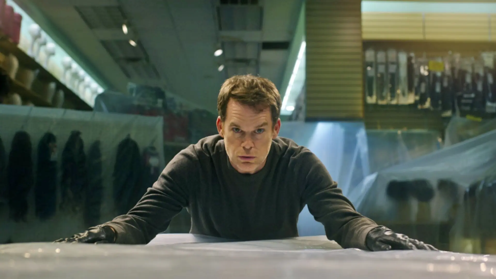 Dexter: Resurrection suma otro empleo al CV de Michael C. Hall en las nuevas fotos del rodaje de la temporada 2