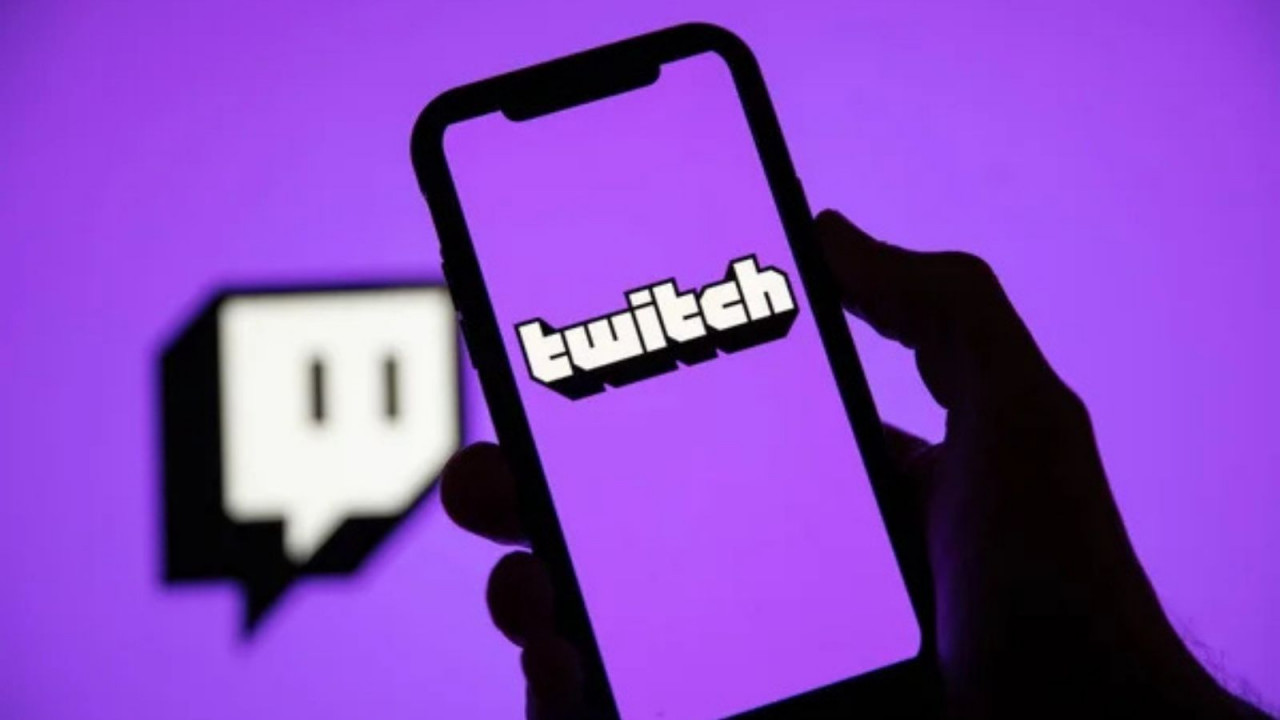 Twitch addestrerà l'IA generativa di Amazon con i video degli streamer. E l'opzione è già attiva