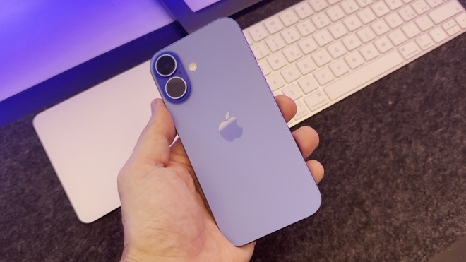 iPhone 16 ricondizionato eccellente con 1 anno di garanzia a 609,99 su eBay