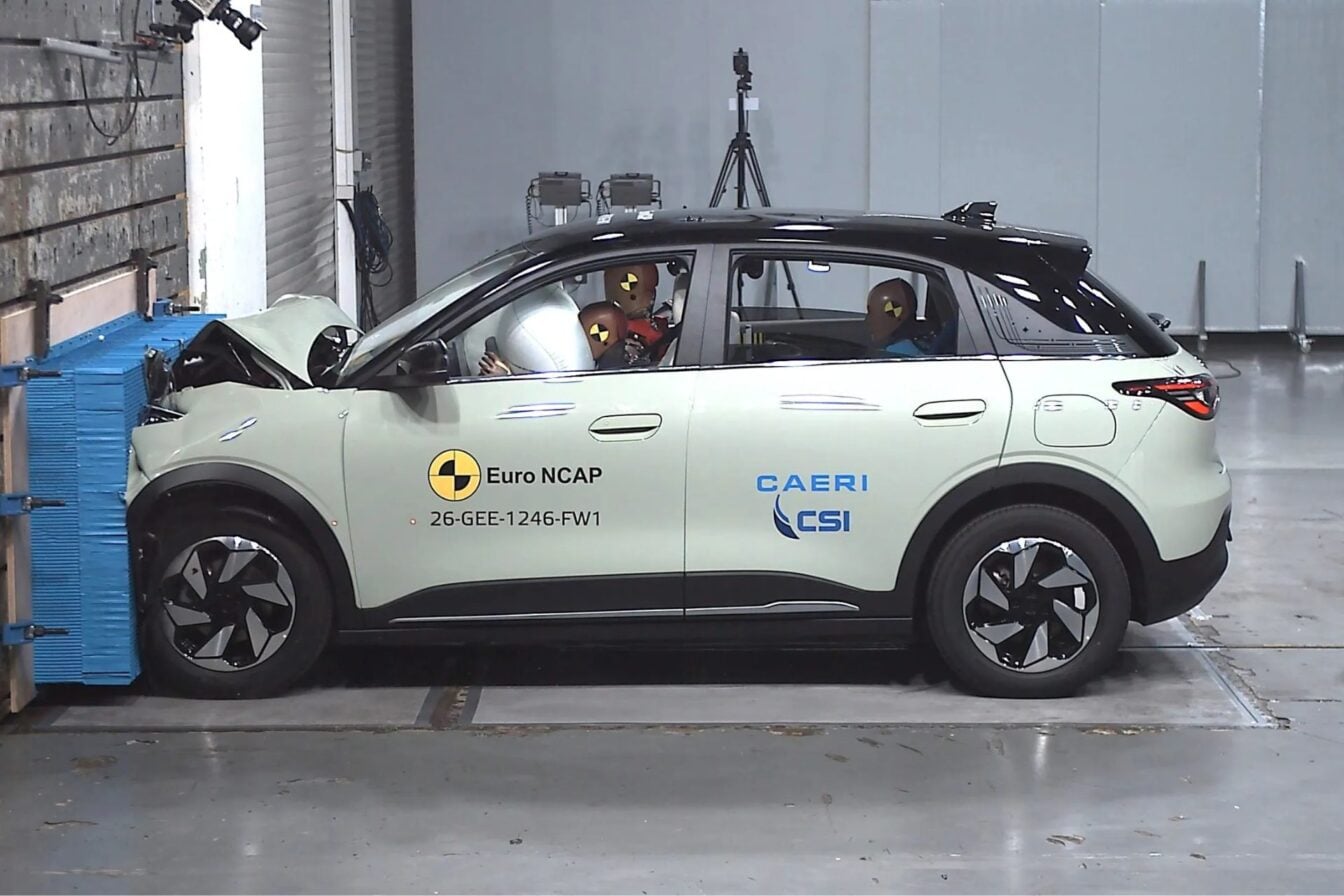 Sécurité 5 étoiles à prix cassé : la Geely E2 va-t-elle mettre les voitures européennes au tapis ?