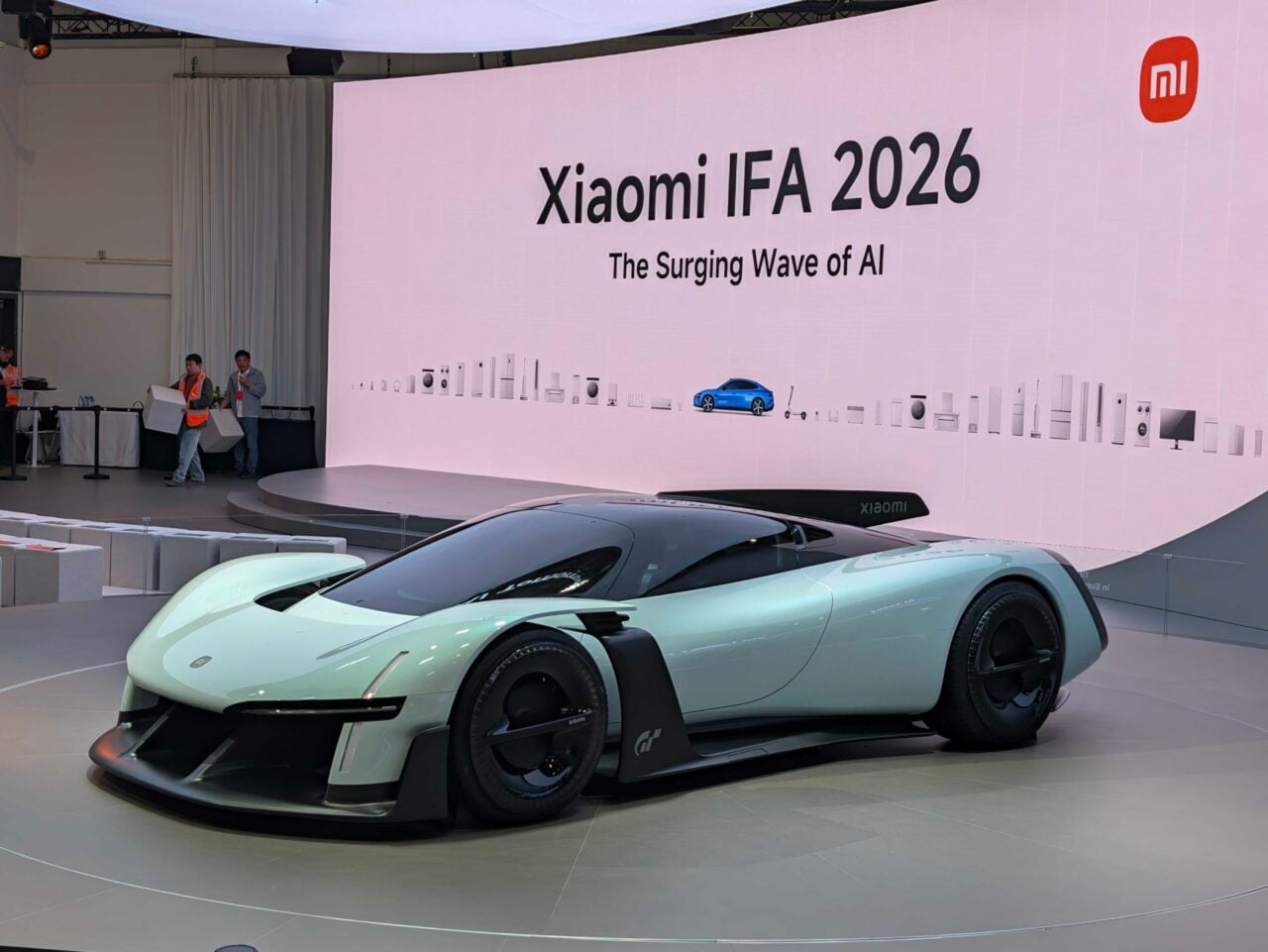 Xiaomi sort son robot humanoïde de Chine et expose une hypercar à l’IFA