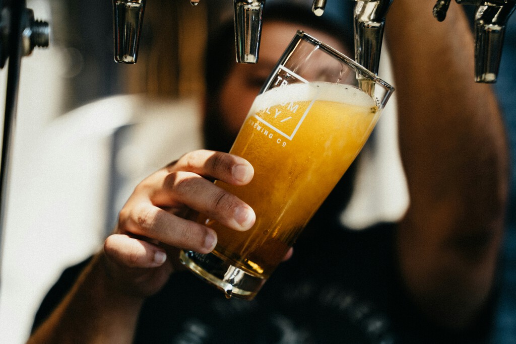 España se está convirtiendo en el gran bastión europeo de la cerveza. Y hay un sospechoso: la cerveza 'sin'