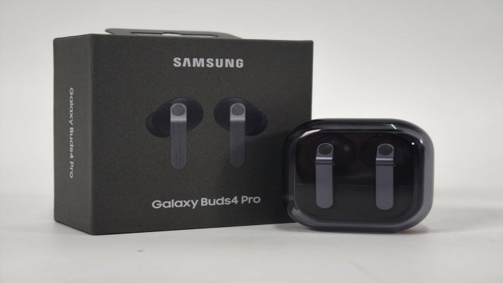 Oltre la musica: le Galaxy Buds 3 e 4 Pro di Samsung si trasformano in supporto acustico