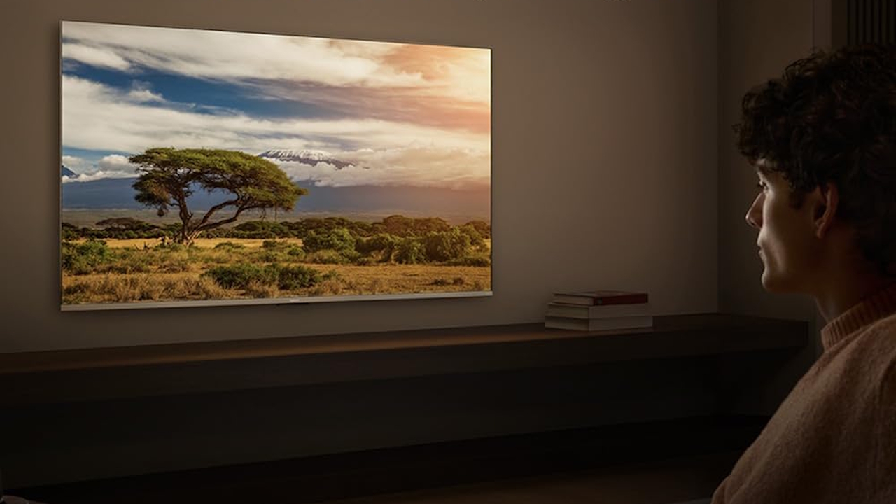 Lo Smart TV più venduto su Amazon è di Xiaomi e costa 132: perfetto per la camera da letto o la cucina