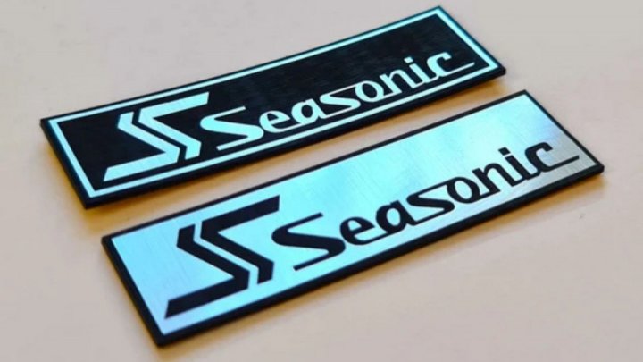 Seasonic Prime Enterprise RX-1600: 95% di efficienza a metà carico, primo ATX 80 Plus Ruby