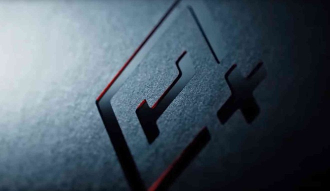 OnePlus 16 promette grandi passi avanti con la fotocamera