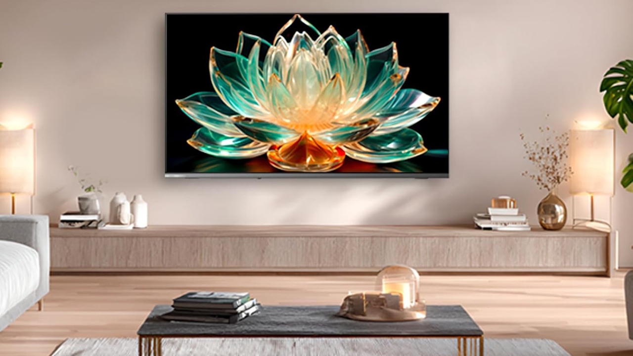 Questo TV QLED 55'' 4K costa 339: con Google TV e VRR, ecco perché è un prezzo speciale