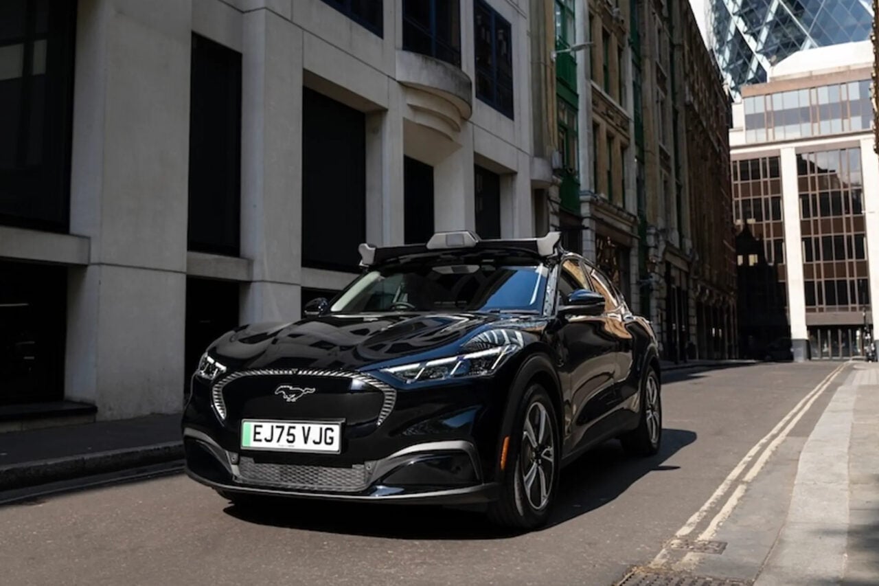 Les robotaxis d’Uber débarquent à Londres, mais avec un humain au volant