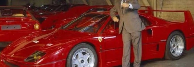 Il collezionista che non ti aspetti aveva 200 supercar: spicca anche una Ferrari F40