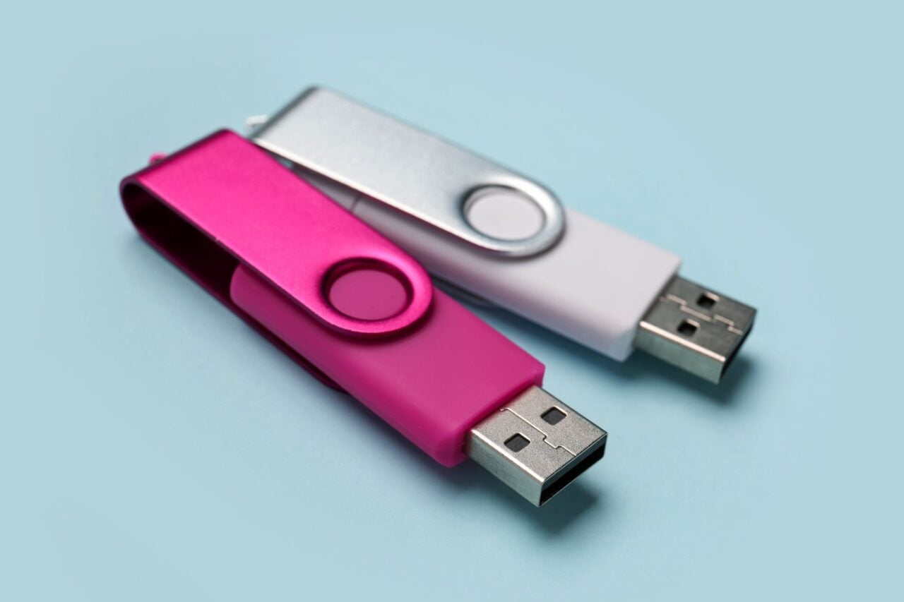 USB : supprimer vos fichiers ne suffit pas avant de jeter ou donner une clé