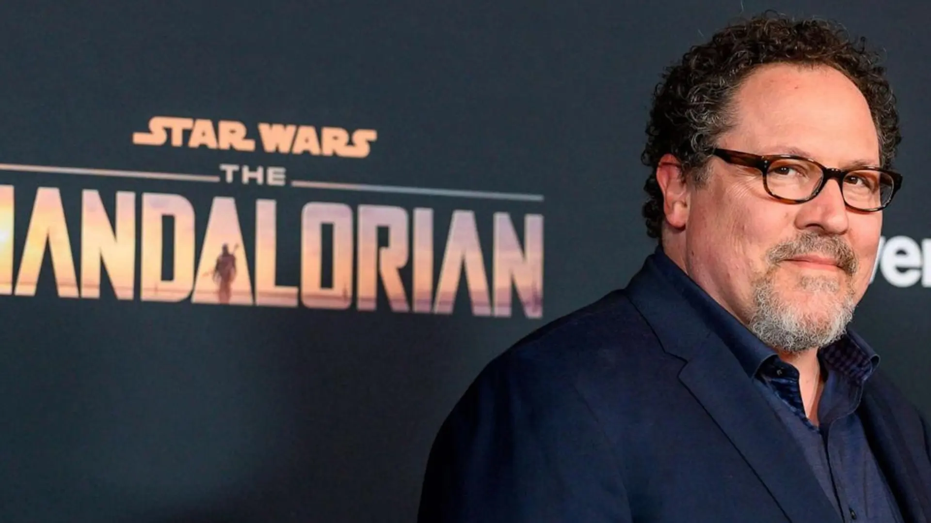 Jon Favreau ya ha interpretado tres personajes en Star Wars, pero "solo dará la cara" cuando llegue el adecuado