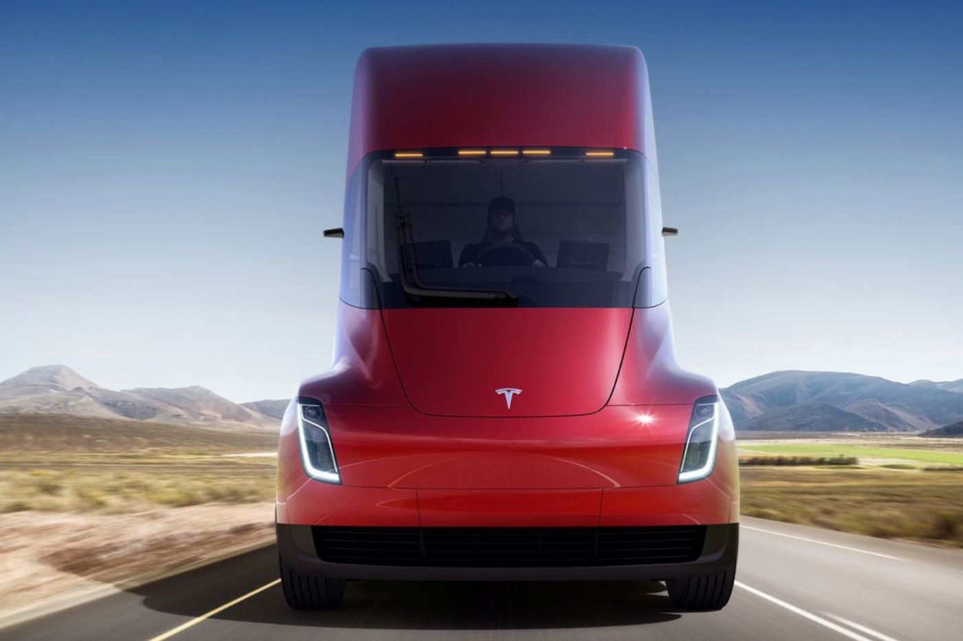 Le Tesla Semi va enfin prendre la route en Europe