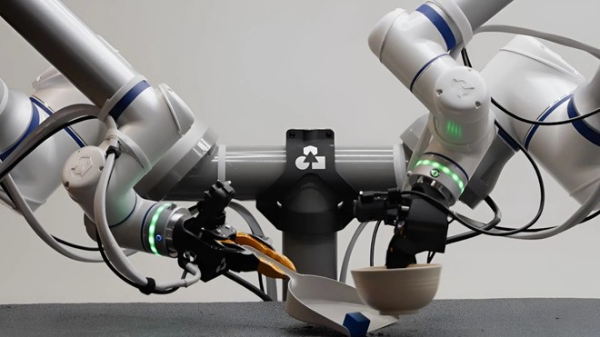 Bastano pochi secondi per insegnare un nuovo compito a questo robot