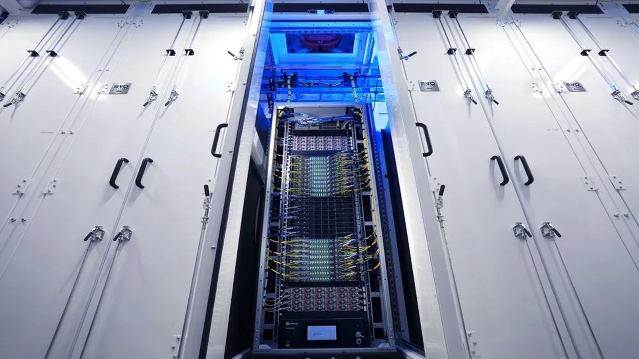 Contrabbando di chip AI verso la Cina: incriminati manager di NVIDIA e Supermicro a Taiwan