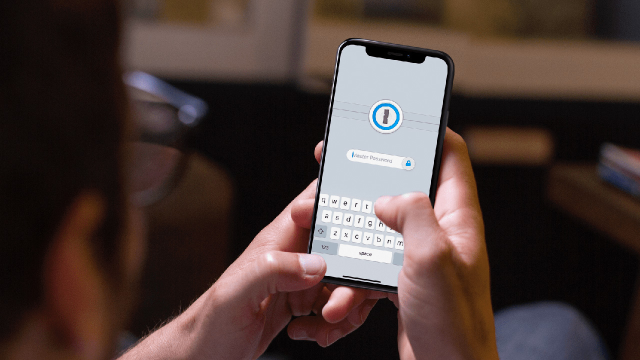 Bufera su 1Password per i 300.000 dollari donati a un progetto Linux legato a idee di destra estrema