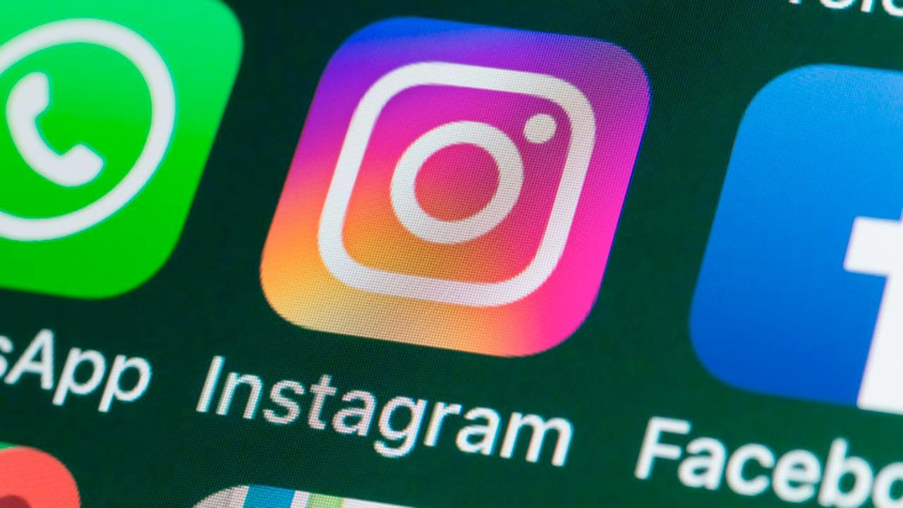 Instagram permette ora di aggiungere alla griglia del profilo i post in cui si è stati taggati senza ripubblicarli