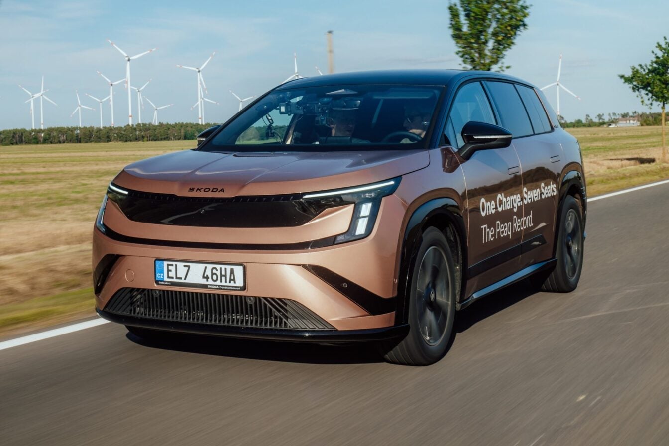Près de 1 000 km d’autonomie réelle : le Skoda Peaq électrique surpasse sa fiche technique et bat un record