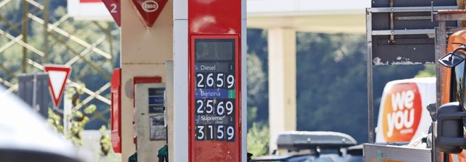 Carburanti, il gasolio ha superato i 3 euro al litro in autostrada