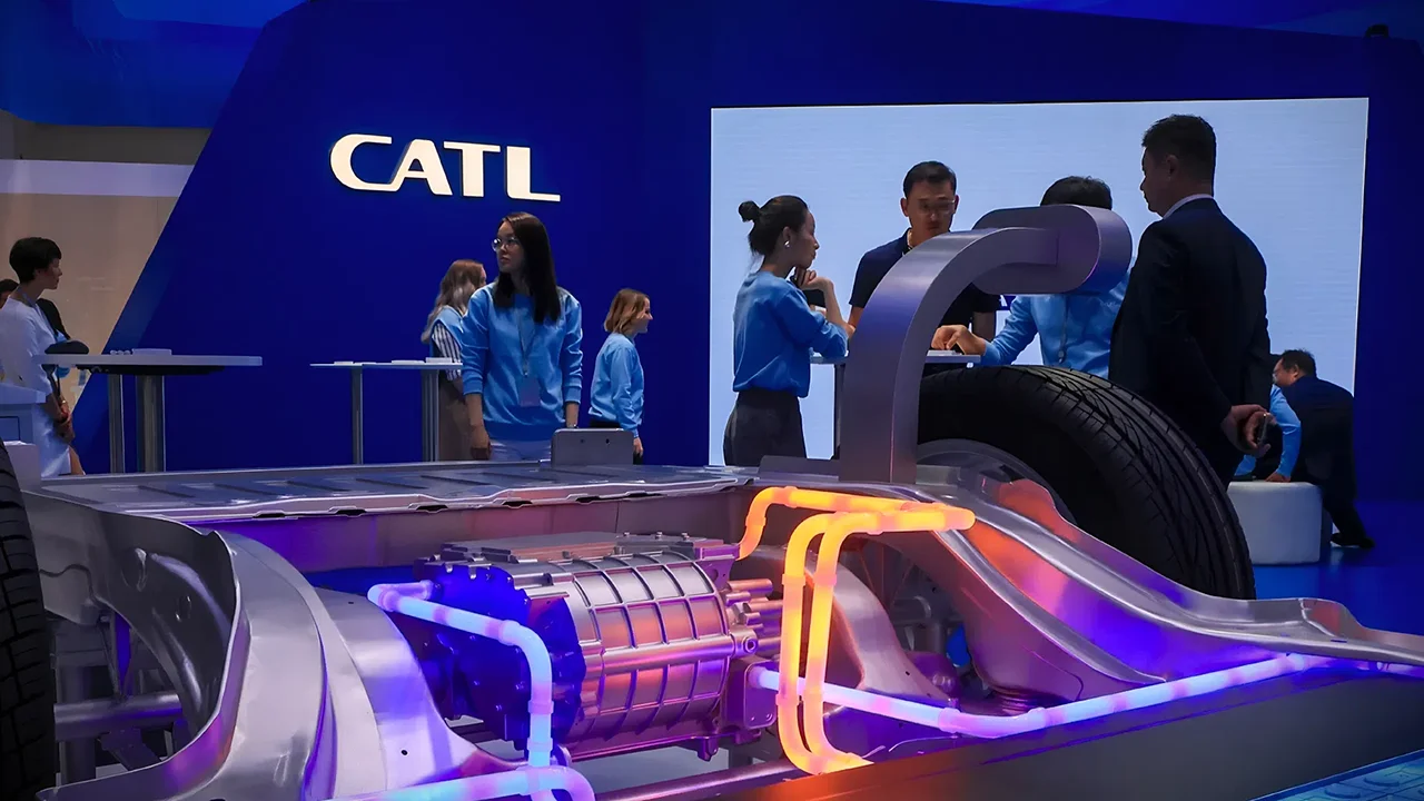 CATL, 100% di elettricità a zero emissioni nelle operazioni core: obiettivo neutralità carbonica dell'intera catena entro il 2035