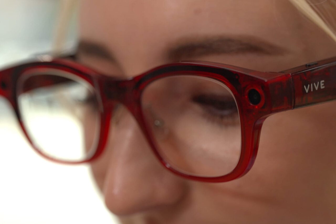 Vive Eagle : les lunettes connectées de HTC font enfin escale en France