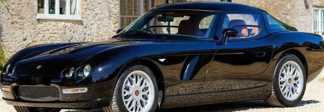 Bristol Cars riprende forma, torna nel 2026 con le supercar Fighter