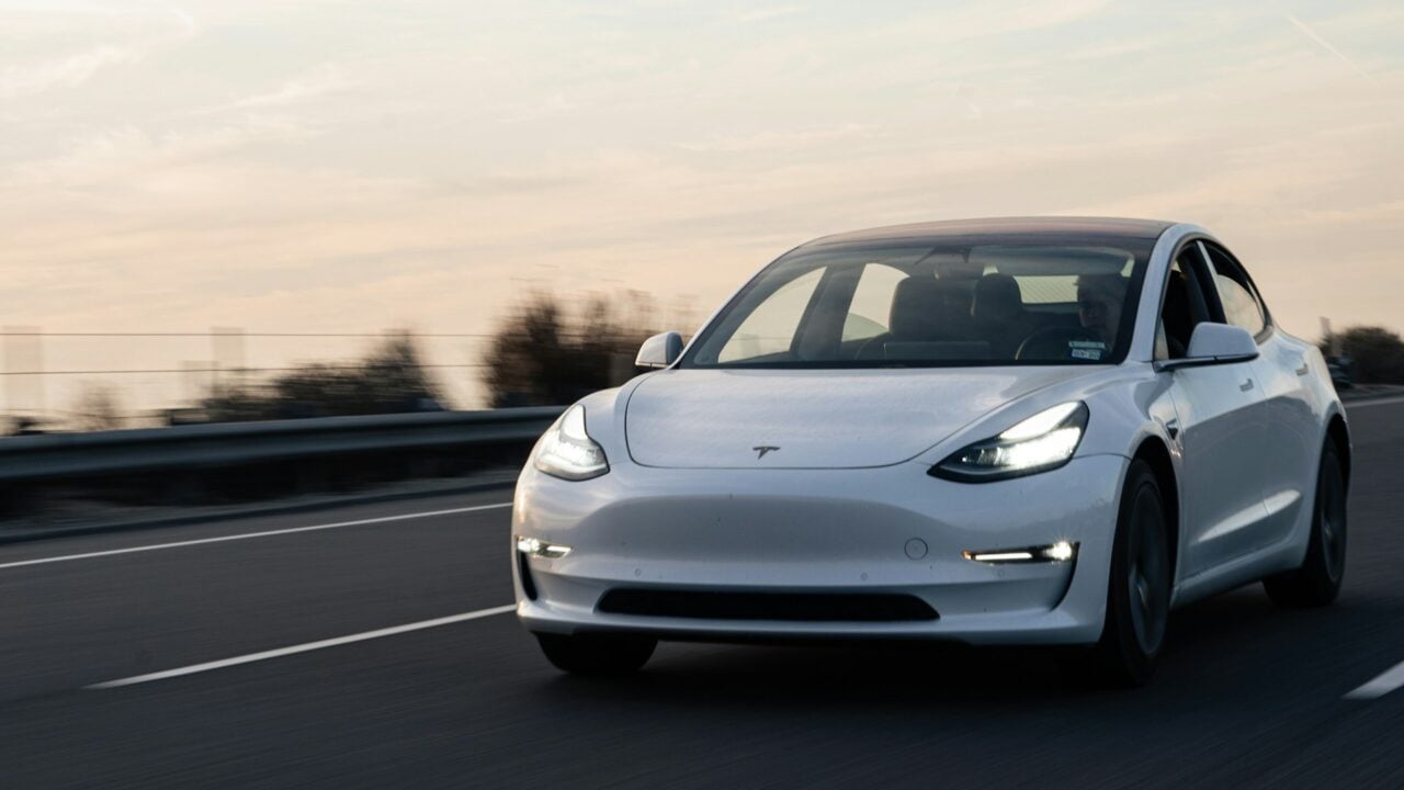 Elon Musk a gagné : les premières voitures autonomes arrivent en France