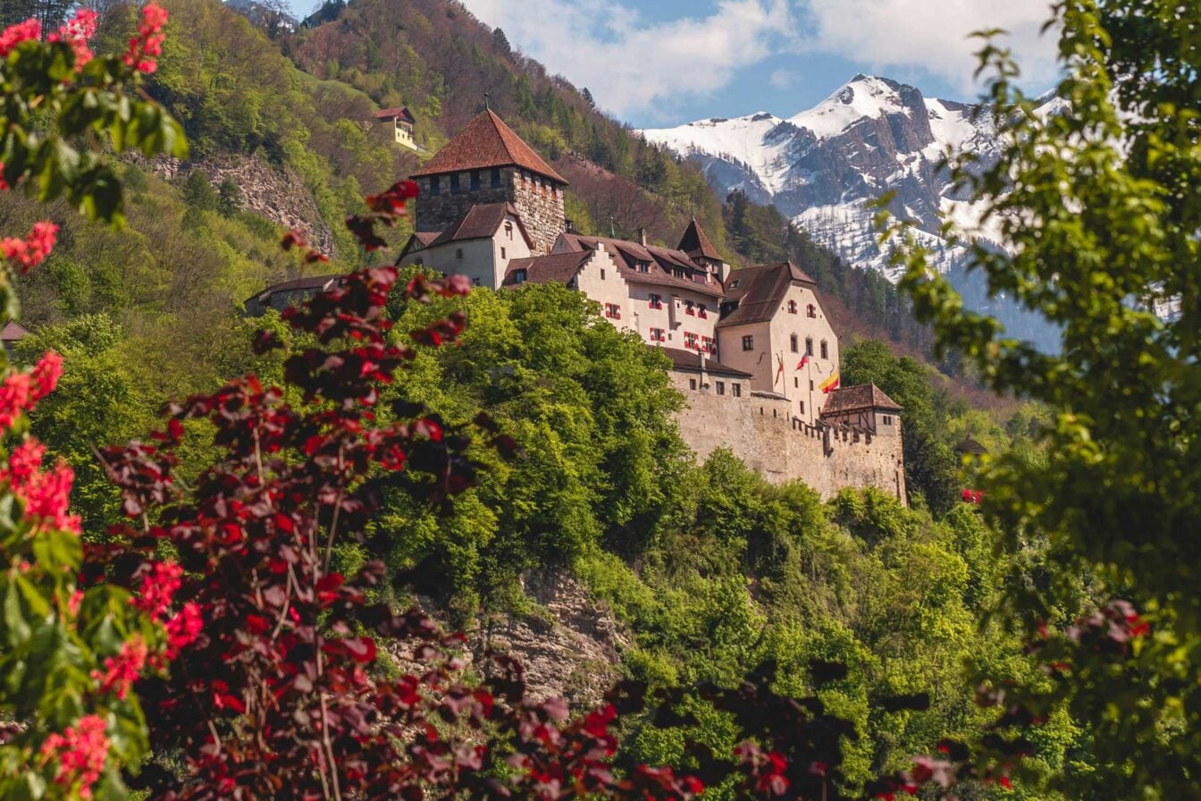 Qui a piraté le Liechtenstein ? La principauté dans la tourmente