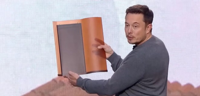 Tesla abbandona Solar Roof, dopo quasi dieci anni stop alle tegole fotovoltaiche