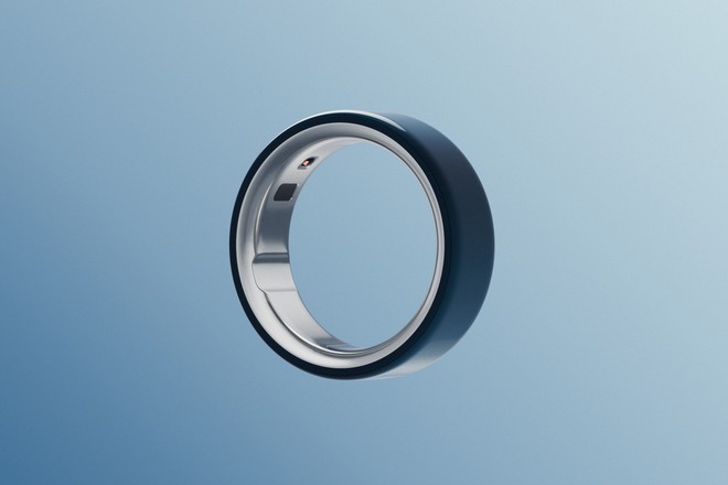 Oura Ring 4, lo smart ring che controlla sonno e stress torna a buon prezzo su Amazon