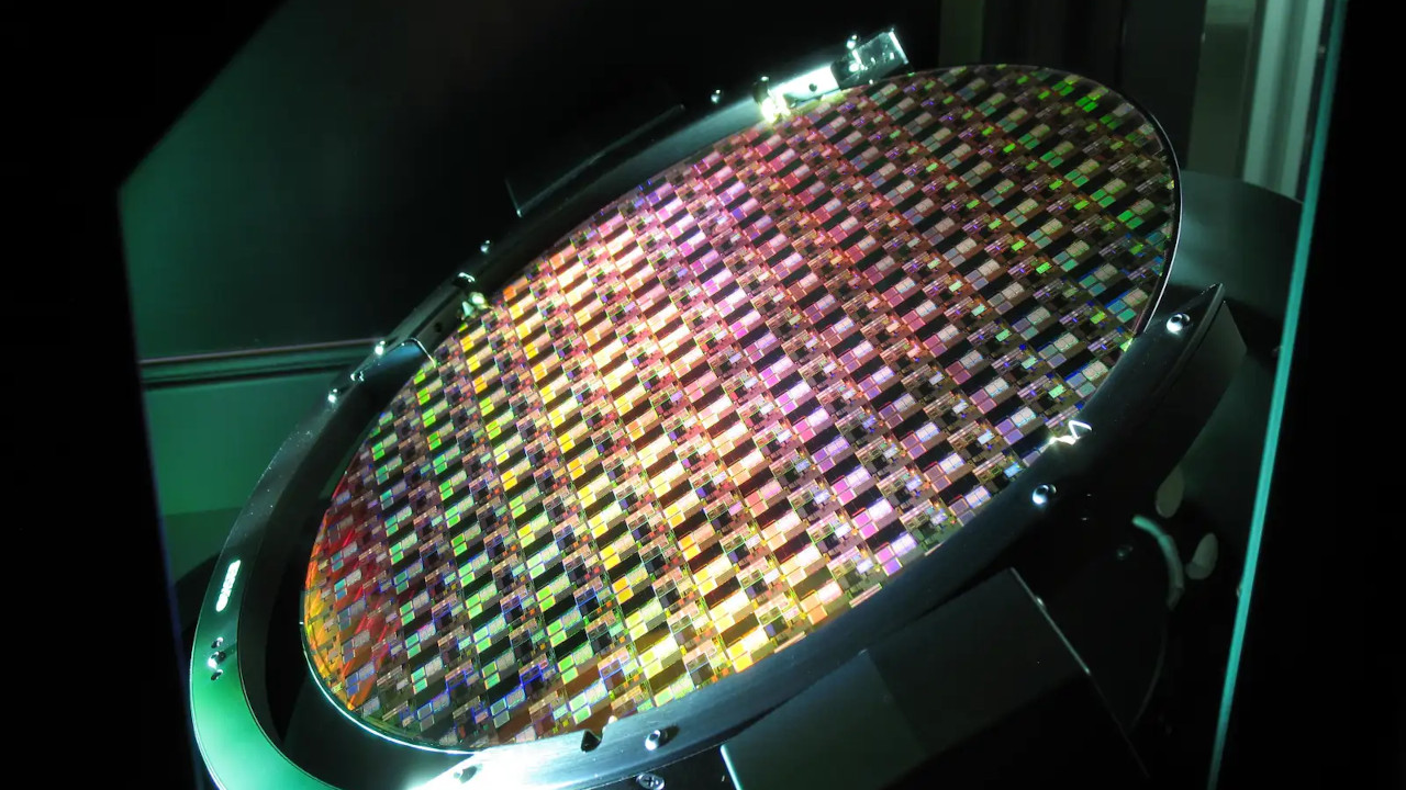 Architettura 3D e materiali ferroelettrici: Kepler Computing vuole superare la memoria HBM