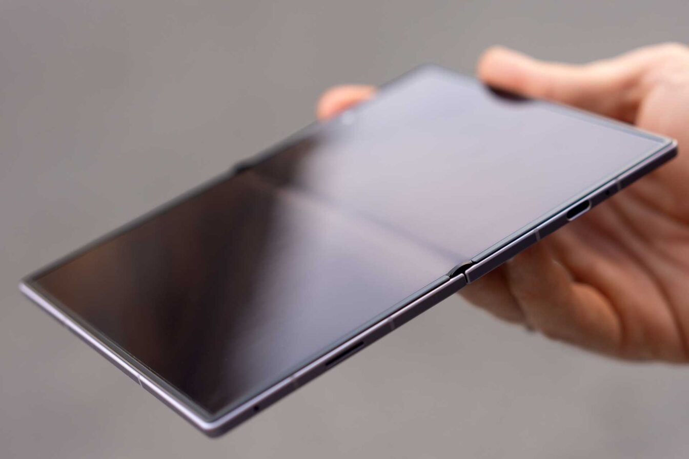 Le Galaxy Z Fold 8 cartonne : Samsung est obligé de piocher dans les pièces de ses autres smartphones